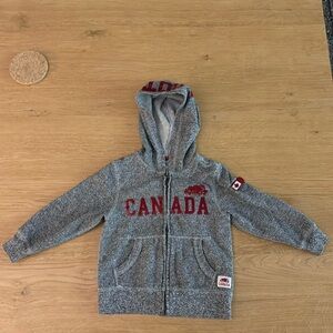 Roots hoodie 2T